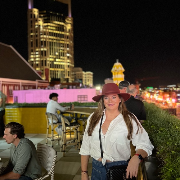 Meet your Posher, Sarah - Picture 9 of 11